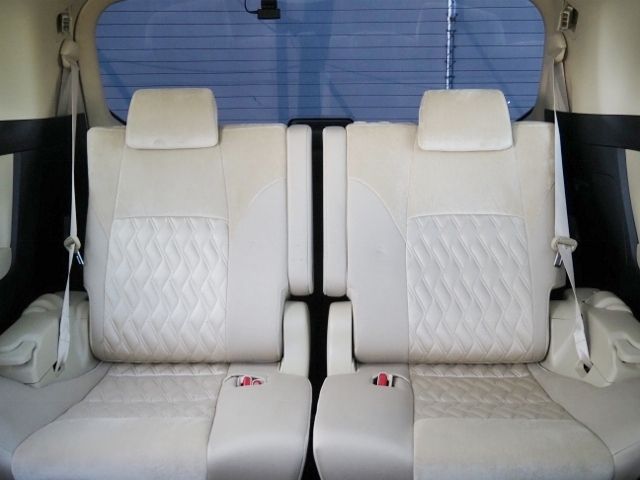 TOYOTA ALPHARD HYBRID 4WD 2022 Image 31