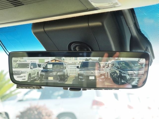 TOYOTA ALPHARD HYBRID 4WD 2022 Image 31