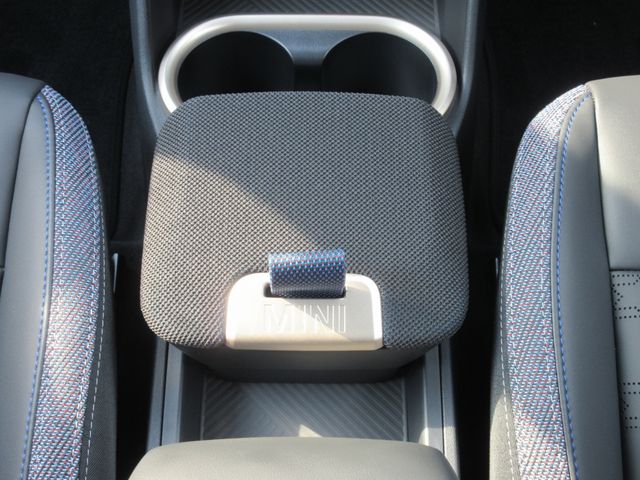 BMW MINI COUNTRYMAN 2025 Image 31