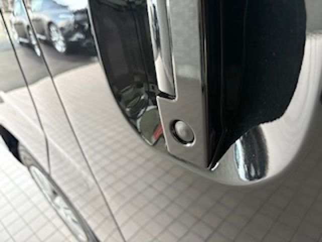 NISSAN CARAVAN VAN 4WD 2026 Image 31