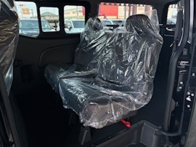 NISSAN CARAVAN VAN 4WD 2026 Image 31