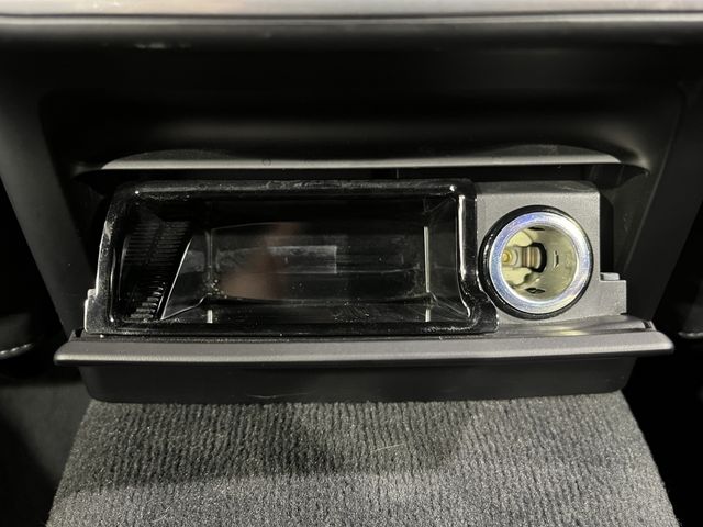 PORSCHE MACAN 2016 Image 31