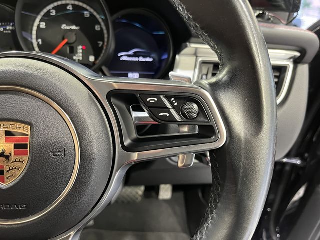 PORSCHE MACAN 2016 Image 31