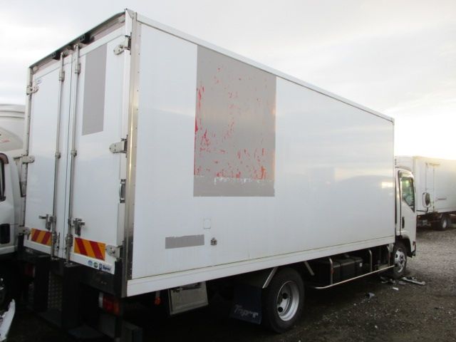 ISUZU ELF 2017 Image 31