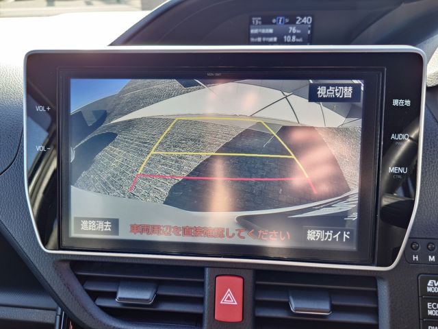 TOYOTA NOAH HYBRID 2017 Image 31