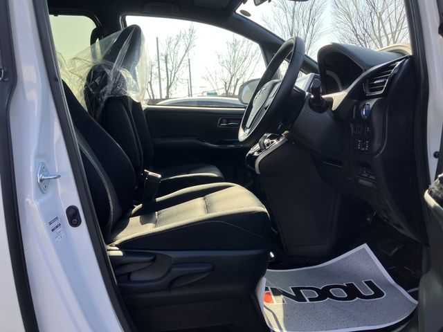 TOYOTA VOXY HYBRID 2020 Image 31