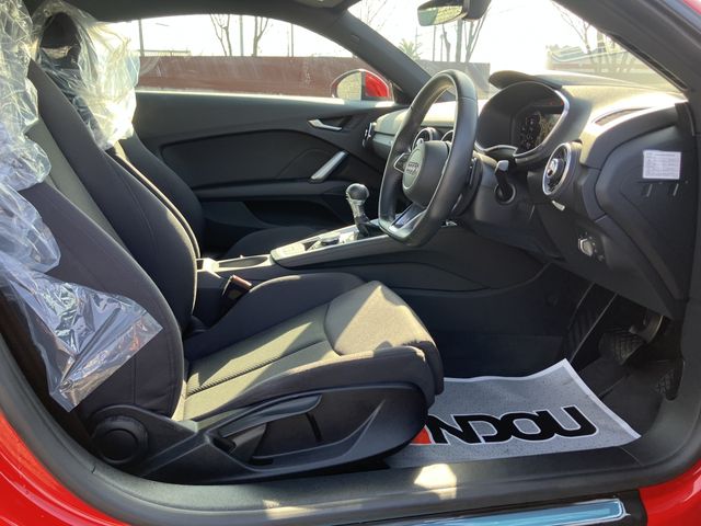 AUDI TT COUPE 2019 Image 31