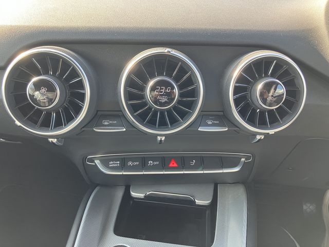 AUDI TT COUPE 2019 Image 31