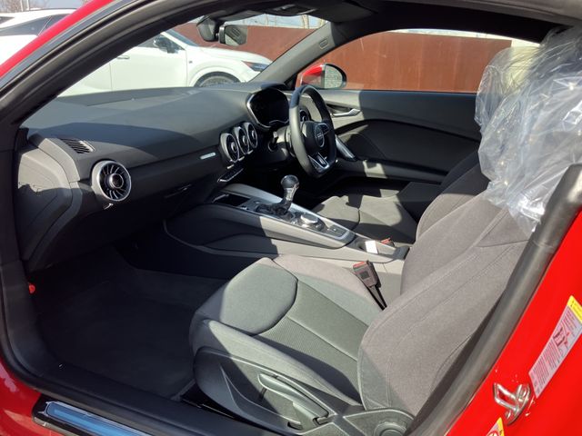 AUDI TT COUPE 2019 Image 31