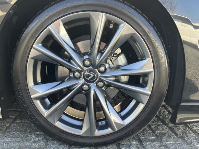 TOYOTA LEXUS ES300H 2020 Image 31