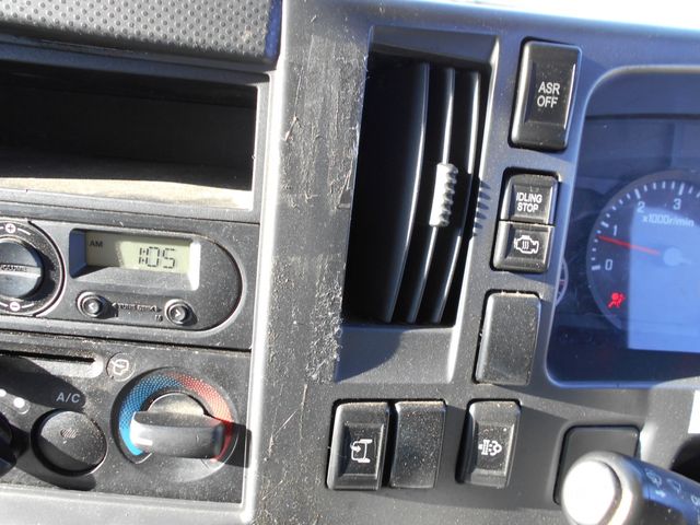 MAZDA TITAN 2017 Image 31