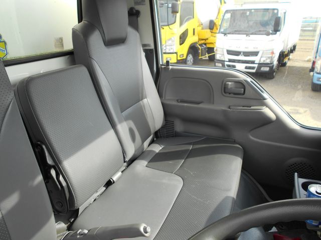 MAZDA TITAN 2012 Image 31