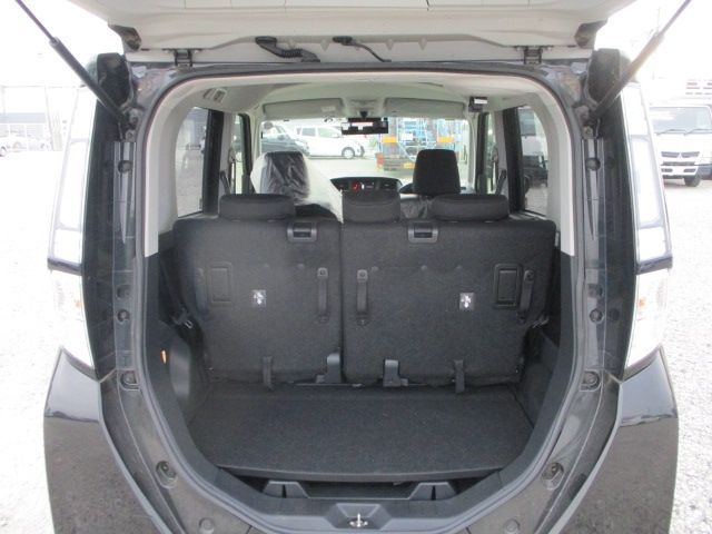 TOYOTA TANK 2019 Image 31