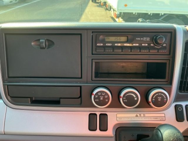 MITSUBISHI CANTER 2014 Image 31