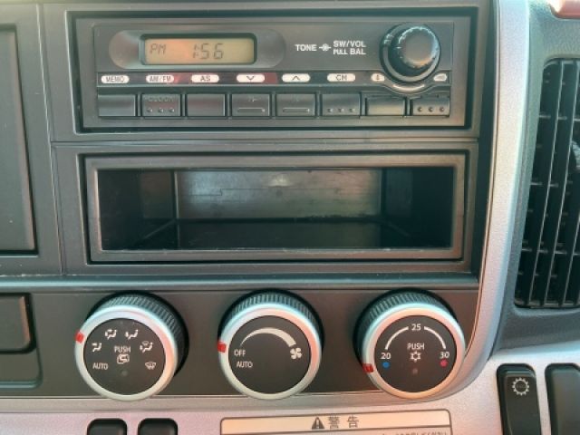 MITSUBISHI CANTER 2014 Image 31