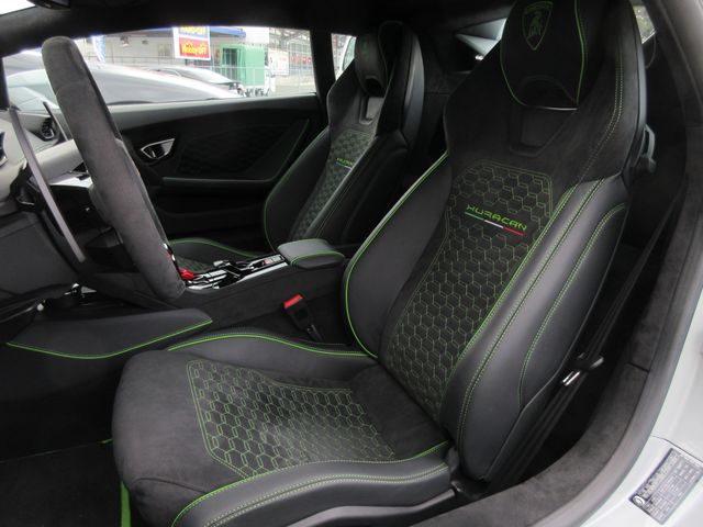 LAMBORGHINI HURACAN 2023 Image 31