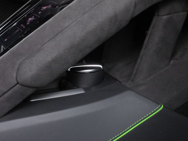 LAMBORGHINI HURACAN 2023 Image 31