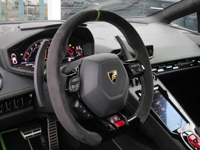 LAMBORGHINI HURACAN 2023 Image 31