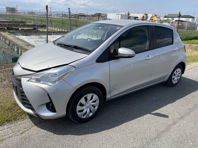 TOYOTA VITZ 2019 Image 31