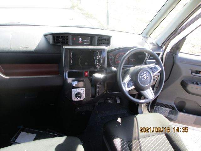 TOYOTA ROOMY 2018 Image 31