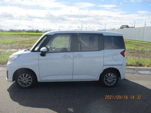 TOYOTA ROOMY 2018 Image 31