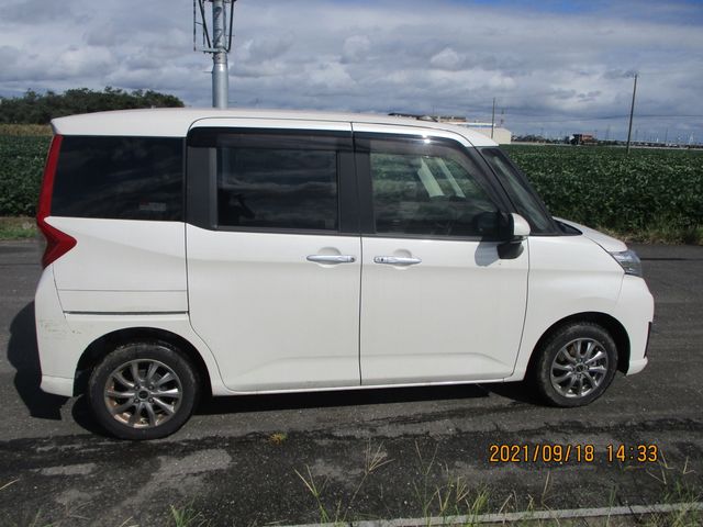 TOYOTA ROOMY 2018 Image 31