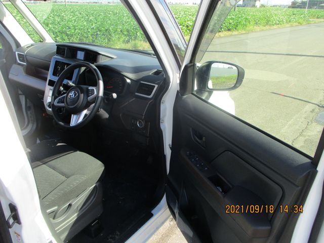 TOYOTA ROOMY 2018 Image 31