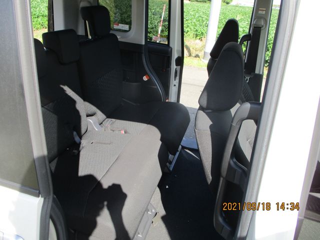 TOYOTA ROOMY 2018 Image 31