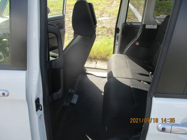 TOYOTA ROOMY 2018 Image 31