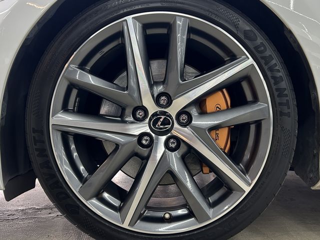 TOYOTA LEXUS GS300H 2018 Image 31