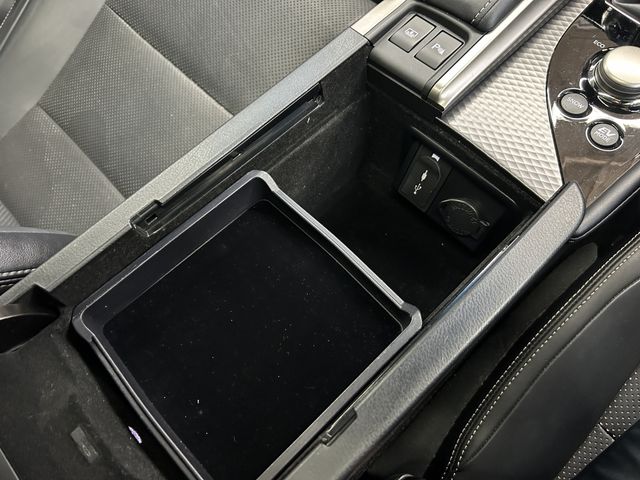 TOYOTA LEXUS GS300H 2018 Image 31