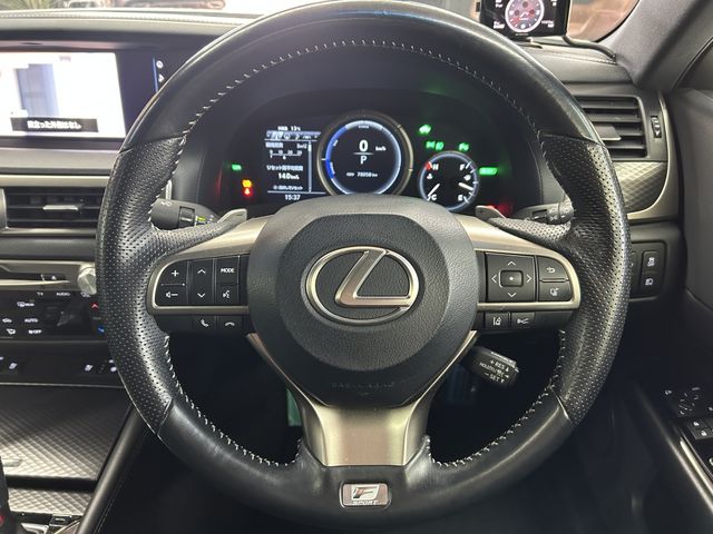 TOYOTA LEXUS GS300H 2018 Image 31