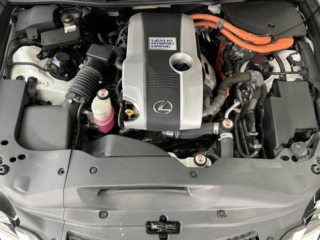 TOYOTA LEXUS GS300H 2018 Image 31