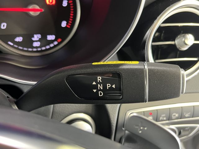 MERCEDES BENZ GLC CL 2017 Image 31