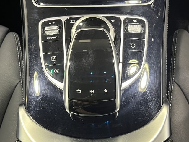 MERCEDES BENZ GLC CL 2017 Image 31