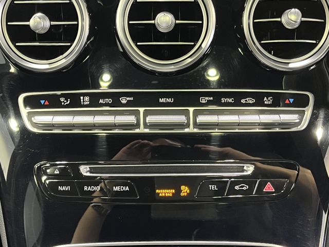 MERCEDES BENZ GLC CL 2017 Image 31