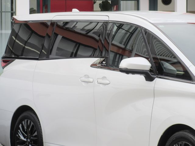 TOYOTA VELLFIRE  HYBRID 2025 Image 31