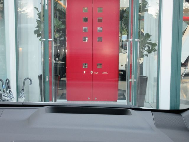 TOYOTA VELLFIRE  HYBRID 2025 Image 31