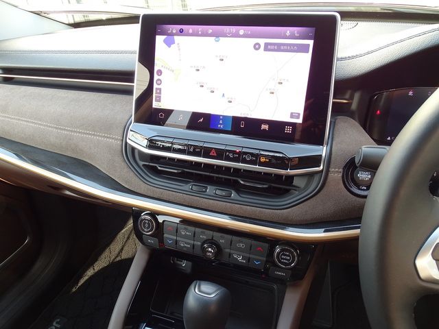 JEEP COMMANDER 2024 Image 31