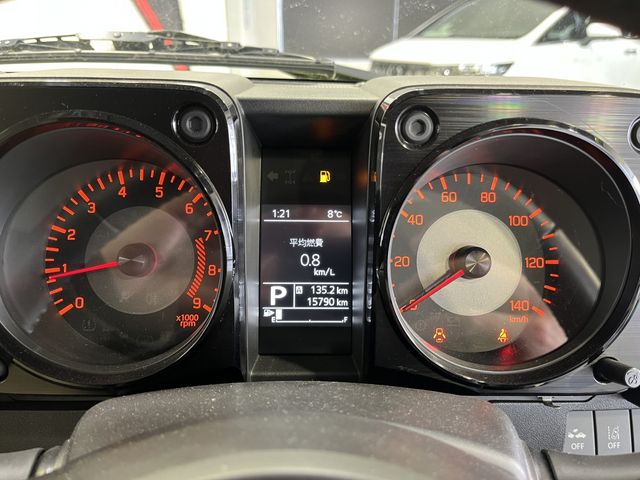 SUZUKI JIMNY 4WD 2018 Image 31