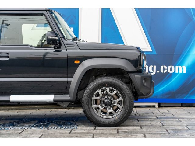 SUZUKI JIMNY NOMADE 2025 Image 31