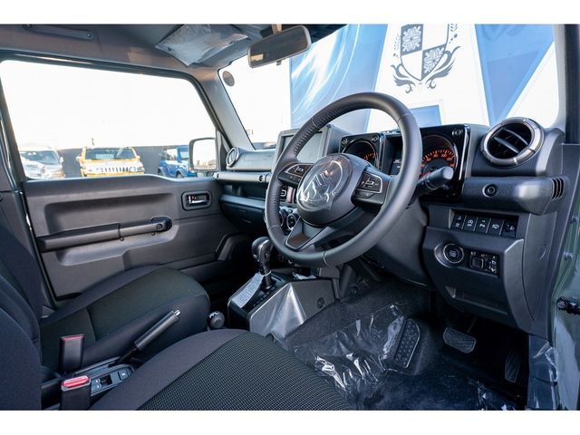 SUZUKI JIMNY NOMADE 2025 Image 31