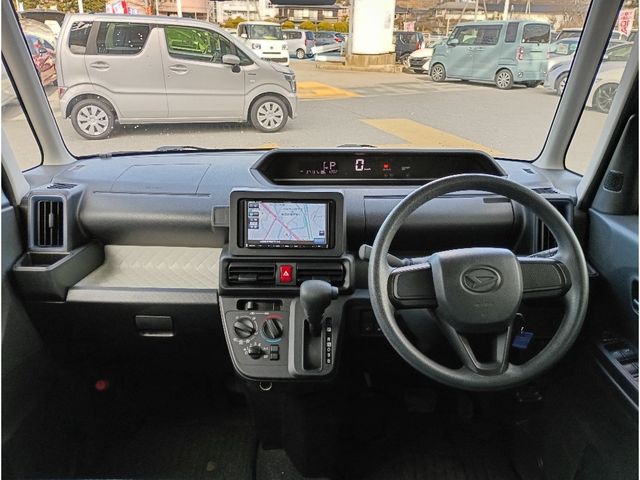 DAIHATSU TANTO 4WD 2021 Image 31