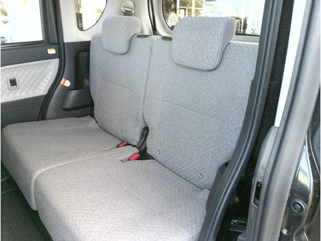 DAIHATSU TANTO 4WD 2021 Image 31