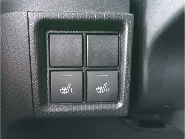 DAIHATSU TANTO 4WD 2021 Image 31