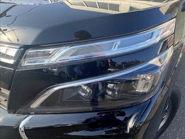 TOYOTA VOXY 2019 Image 31