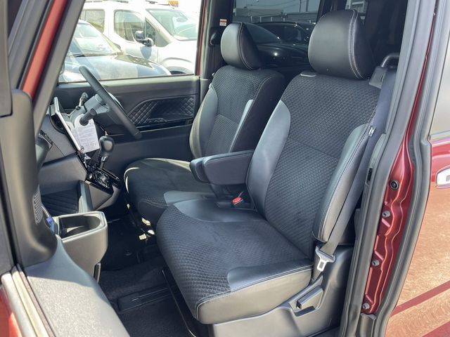 DAIHATSU TANTO CUSTOM 2021 Image 31