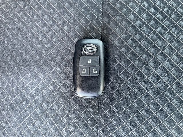 DAIHATSU TANTO CUSTOM 2021 Image 31