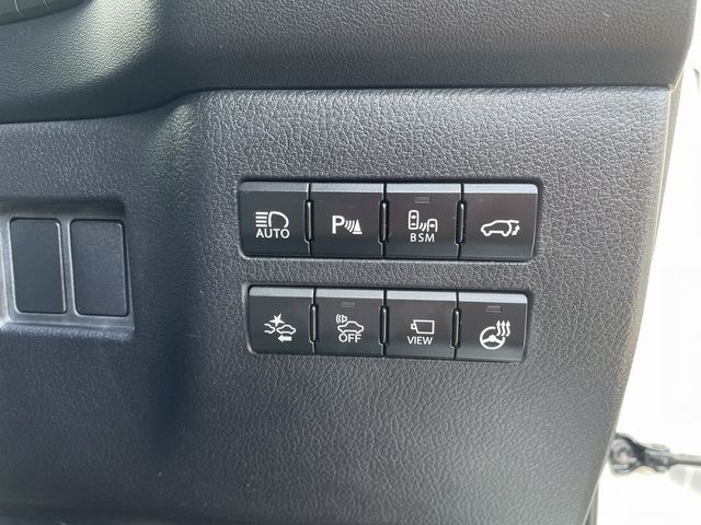 TOYOTA LEXUS NX300H 2014 Image 31