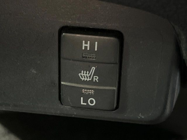 TOYOTA SIENTA HYBRID 2018 Image 31